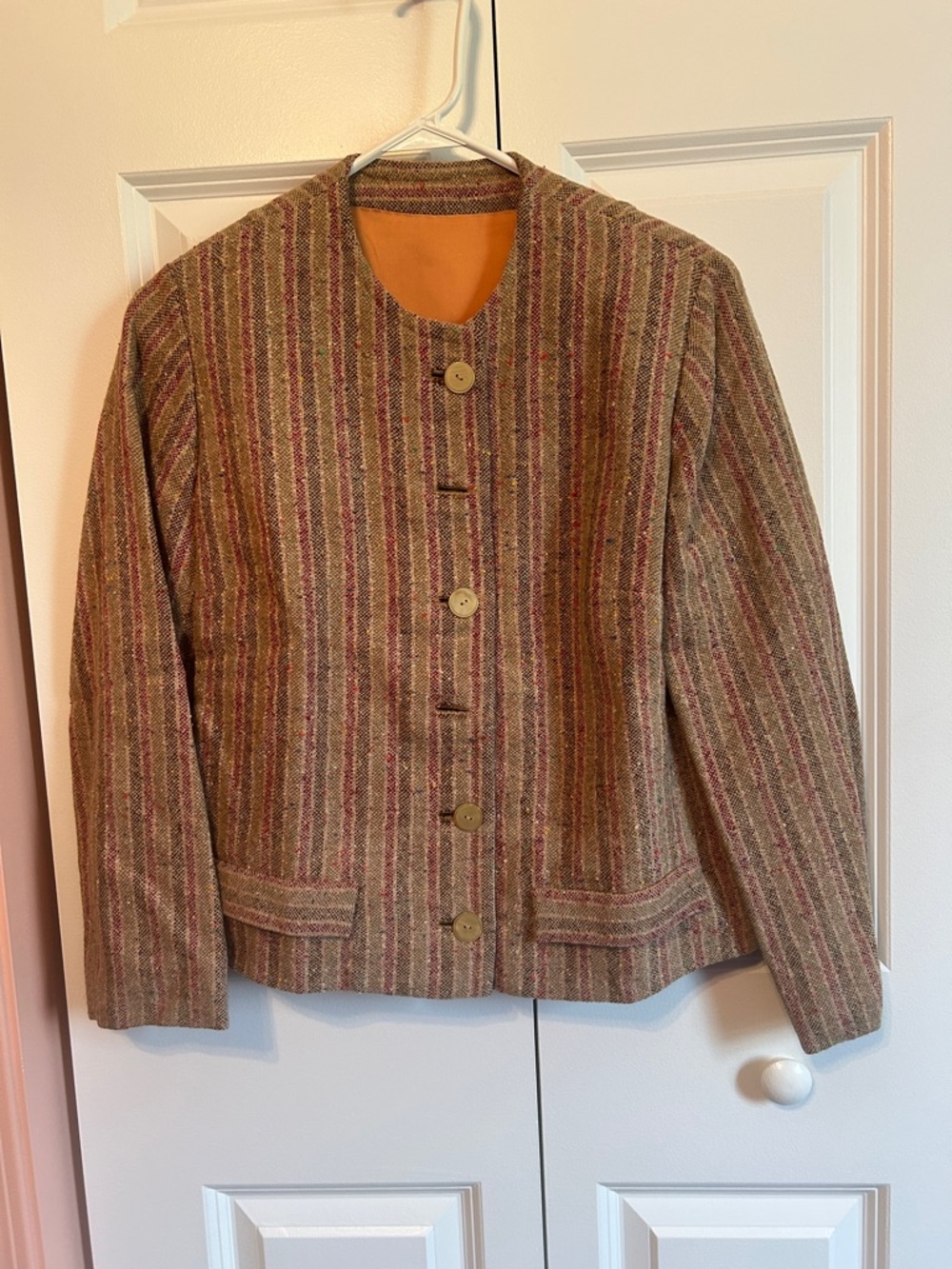 Vintage Women's Striped Tweed Round-Neck Button Jacket in Brown